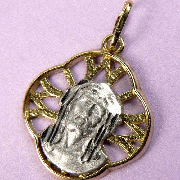 10K Gold JESUS TRADITION Pendant Two tone Religious - Picture 4 of 6
